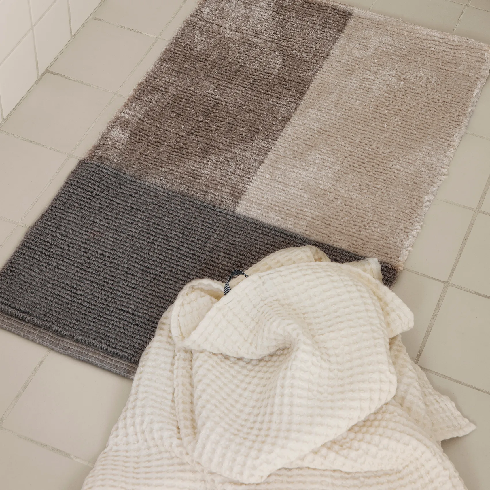 Käsipyyhe luomupuuvillaa, off-white, 70 x 140 cm Ferm Living