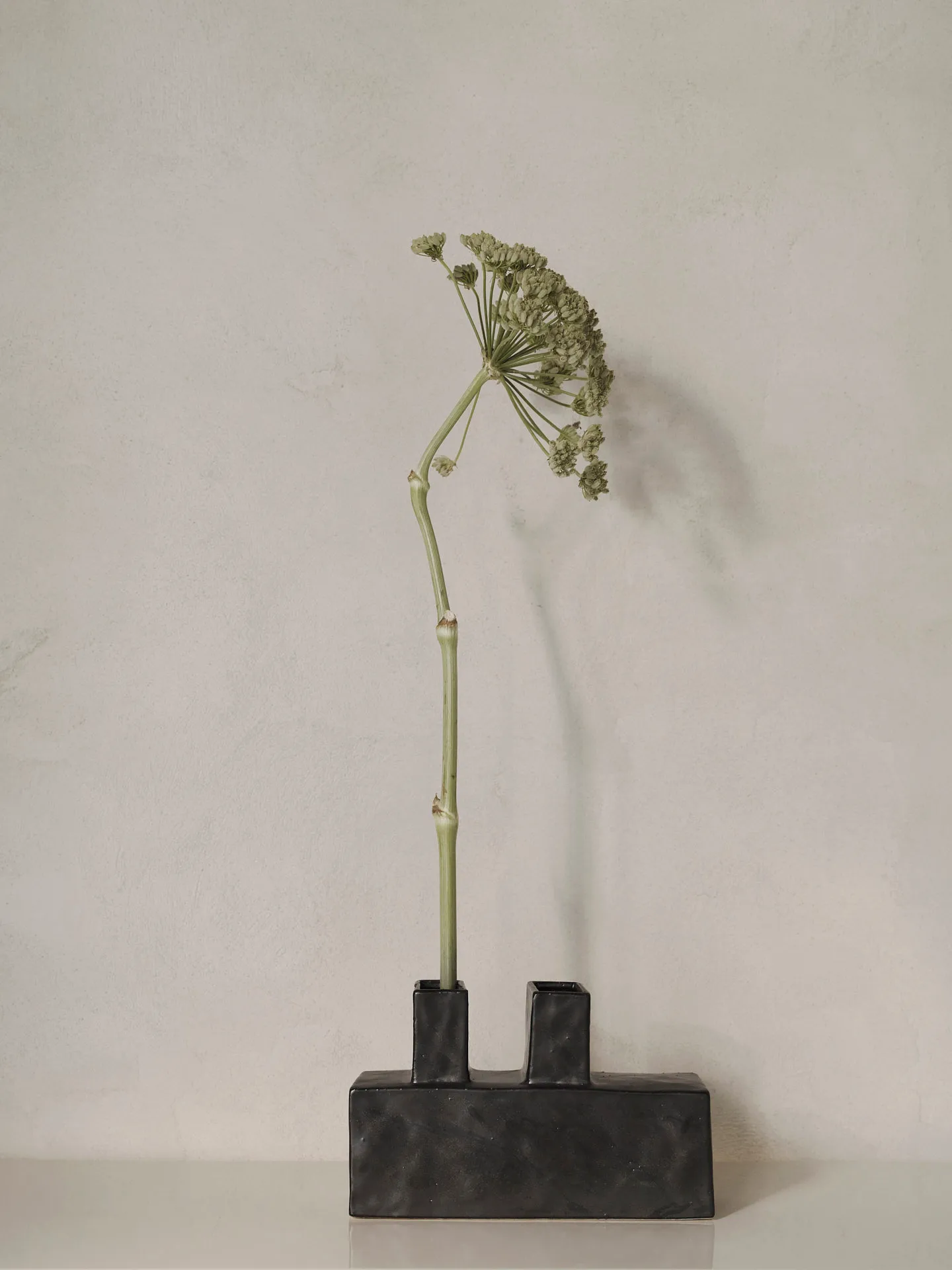 Koa maljakko H17, Black Ferm Living