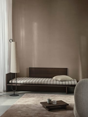 Kona sivupöytä - Dark Stained oak veneer - Ferm Living