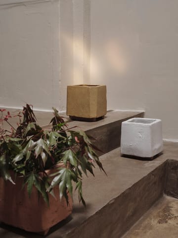 Kurinu ruukku 16 cm - Terracotta - Ferm Living