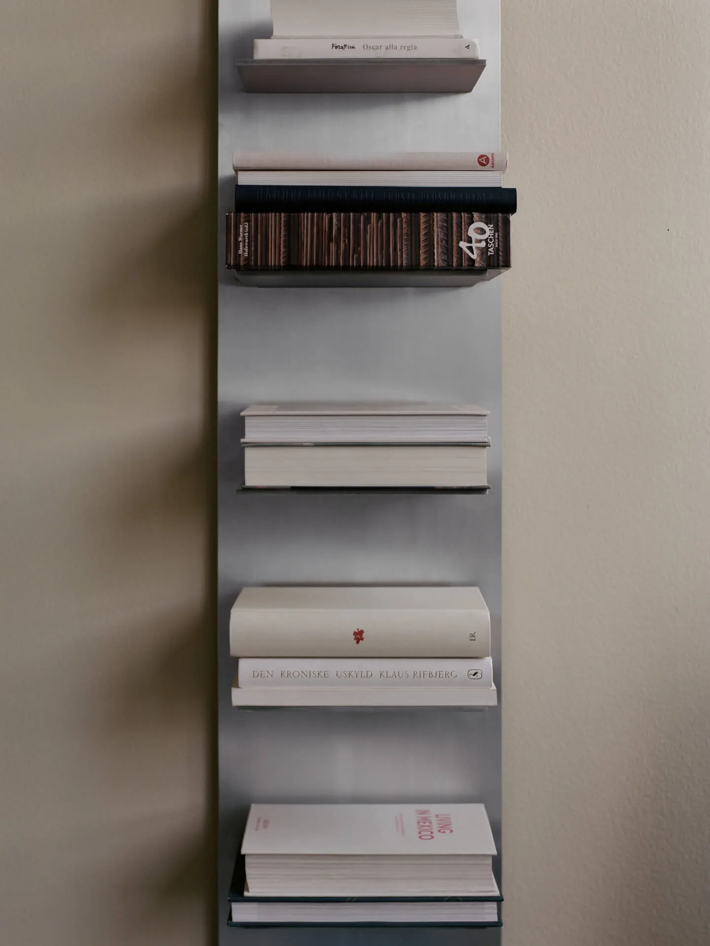 Lager seinähylly mänty, Aluminium Ferm Living