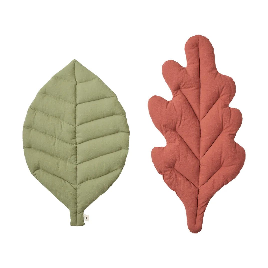 Leaf tyynyt 2 kpl, Tea green-poltettua savea Ferm Living