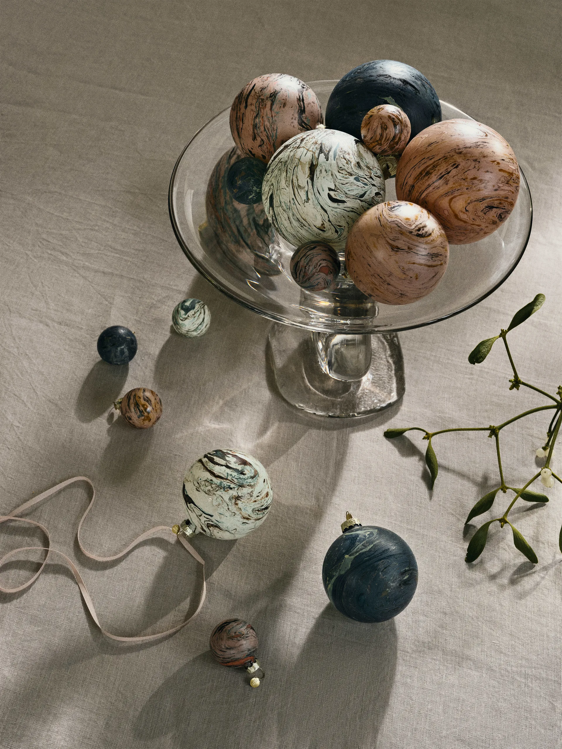 Marble koristepallo mixed 4-pakkaus, Large Ferm Living