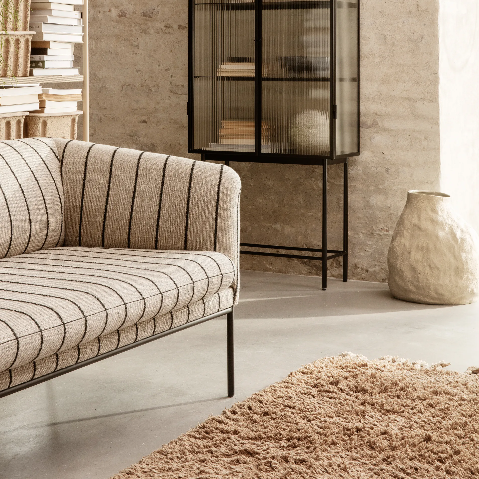 Meadow High Pile -matto 140x200 cm, Dark beige Ferm Living