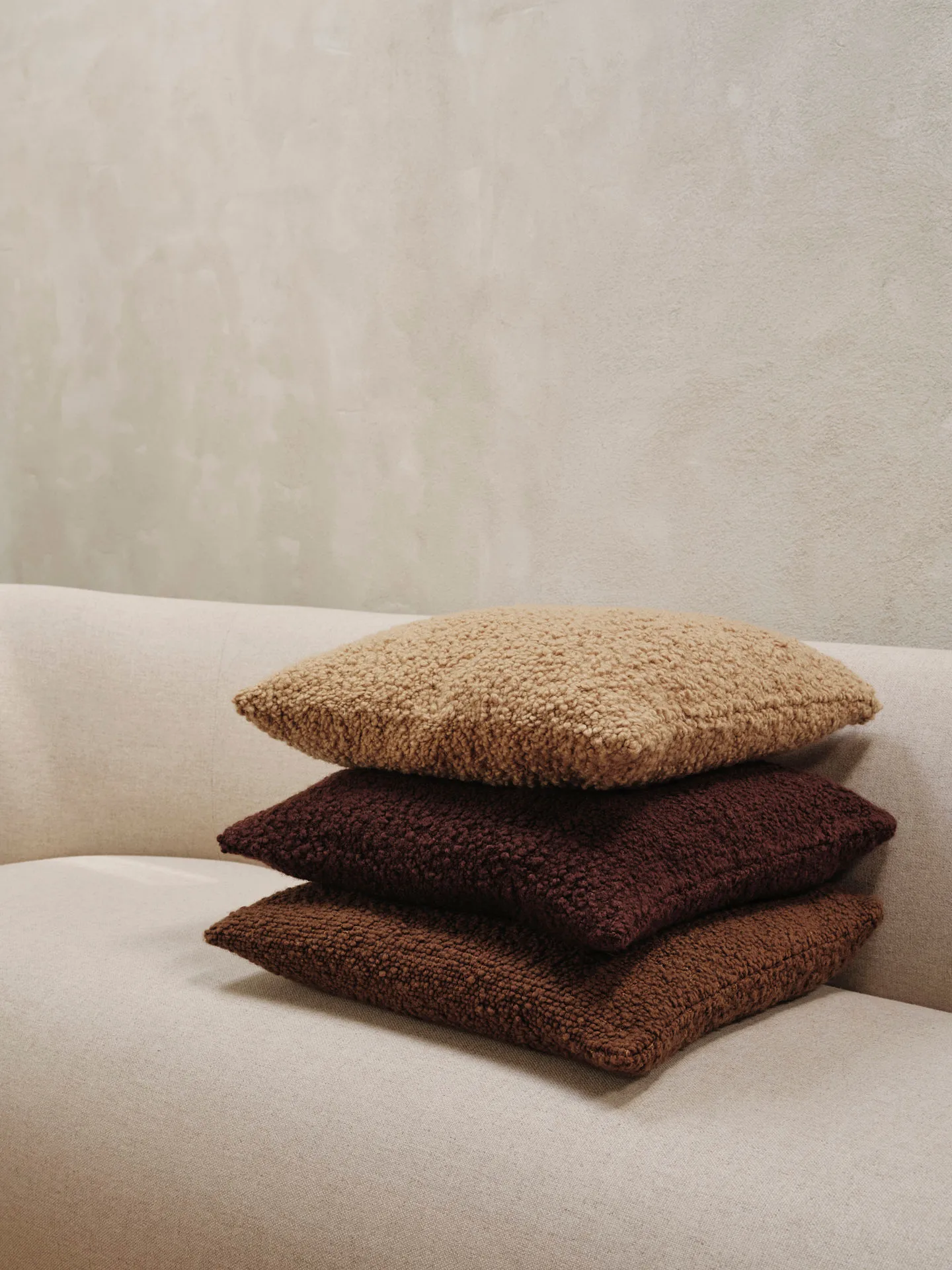 Moor tyyny 50x50 cm, Dark pecan Ferm Living
