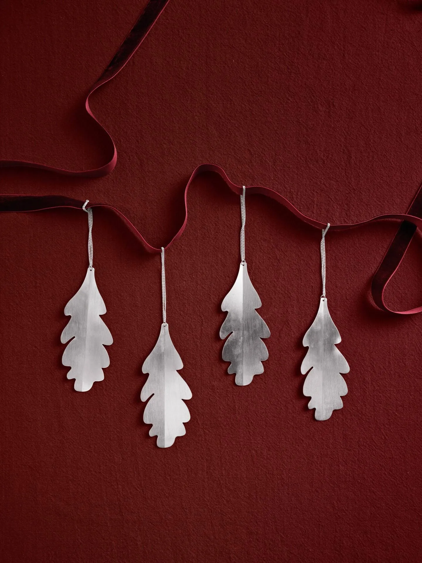 Oak leaf koristusriipus 13,5 cm 4 kpl, Hopea Ferm Living