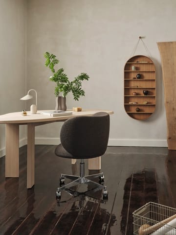 Oval Dorm hylly - Oiled oak - Ferm Living