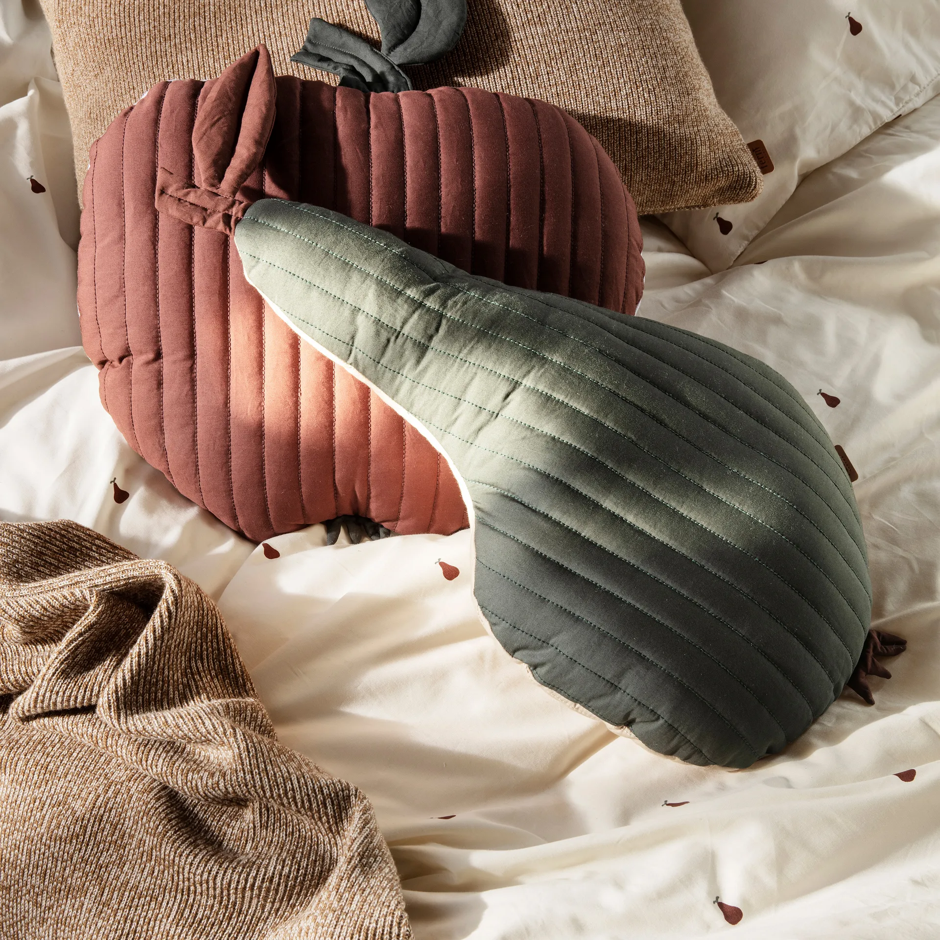 Pear pussilakanasetti 140x200 cm, Off white-cinnamon Ferm Living