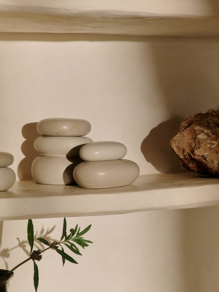 Pebble ask medium, Hiekka/Kerma Ferm Living