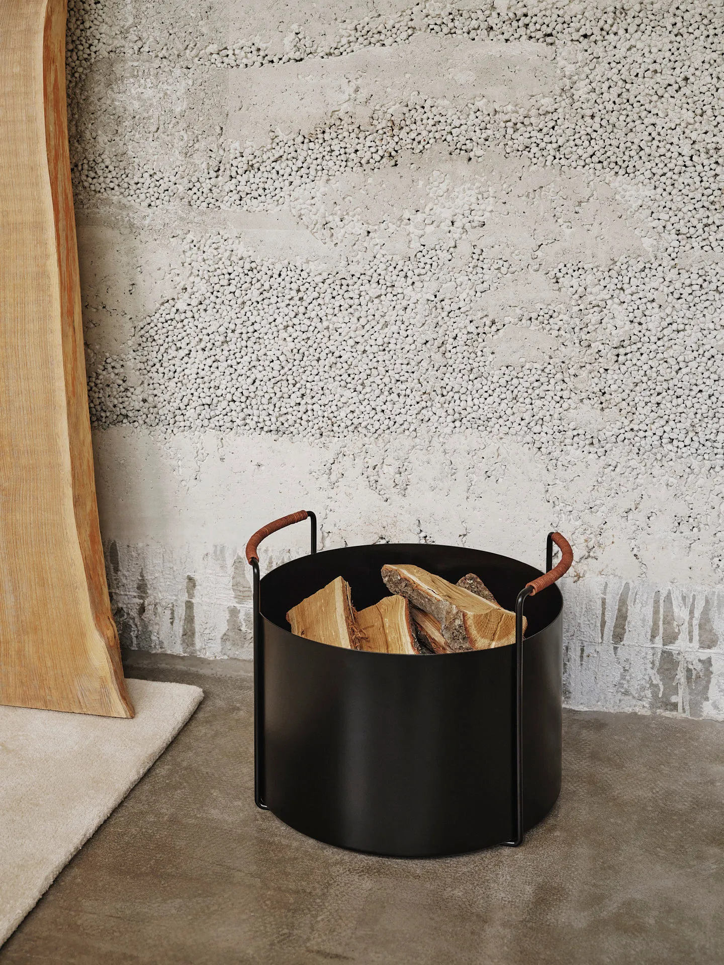 Port puukori, 42x40x32,4 cm, Black Ferm Living