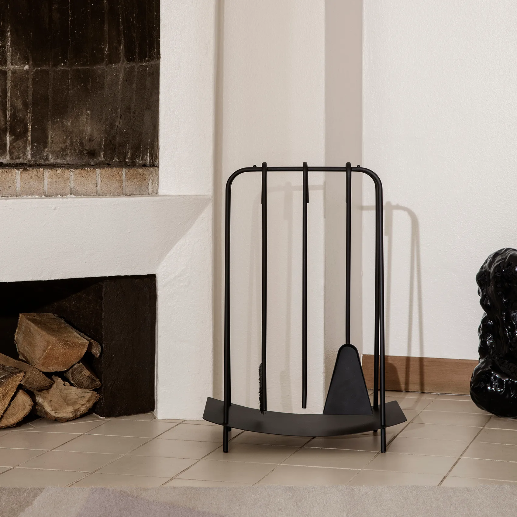 Port takkavälineet, Musta Ferm Living