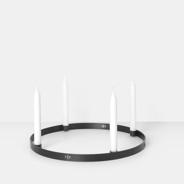 Pyöreä kynttiläteline, musta messinki - suuri - Ferm Living
