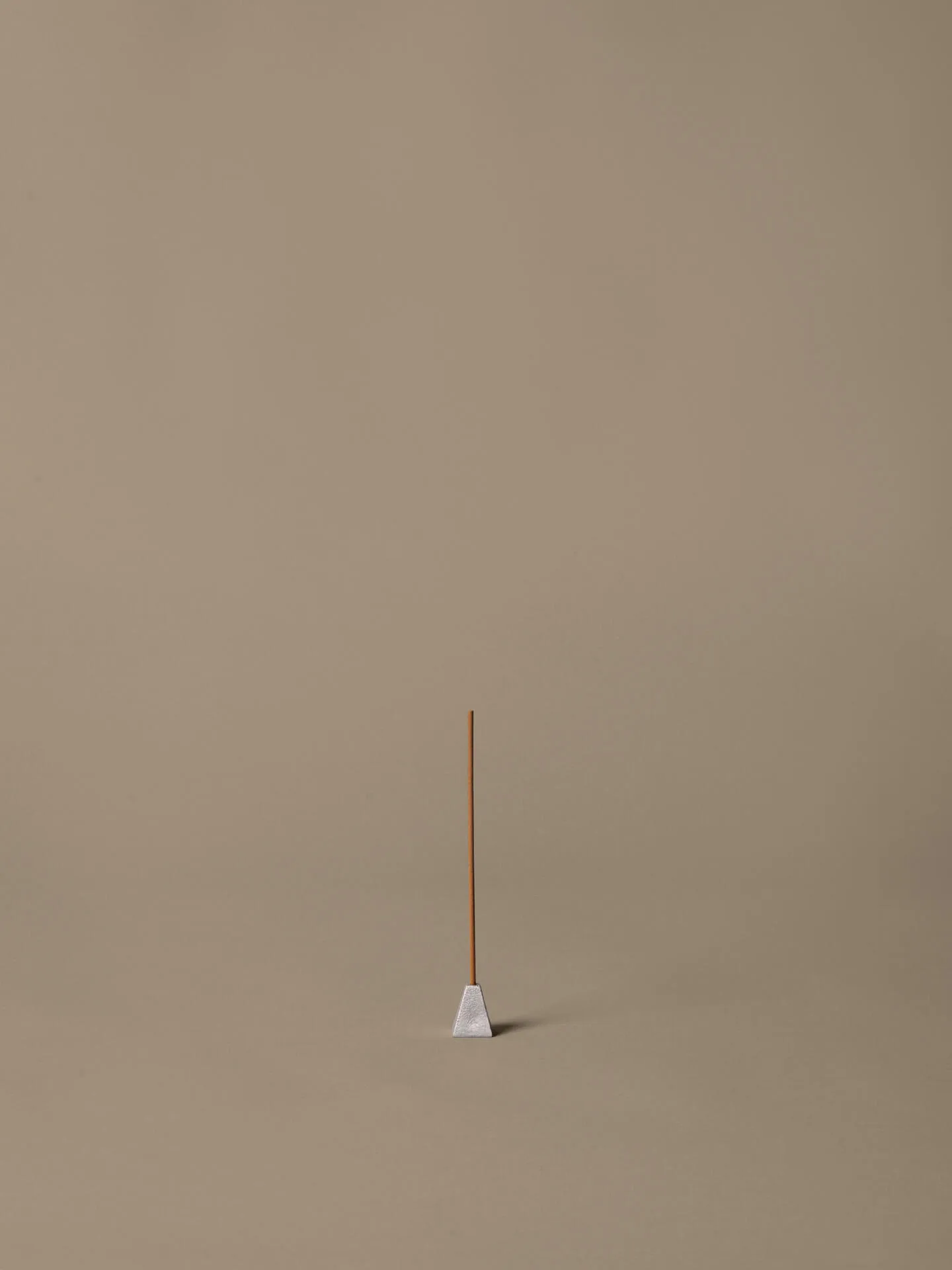 Pyra suitsuteline, Harjattu alumiini Ferm Living