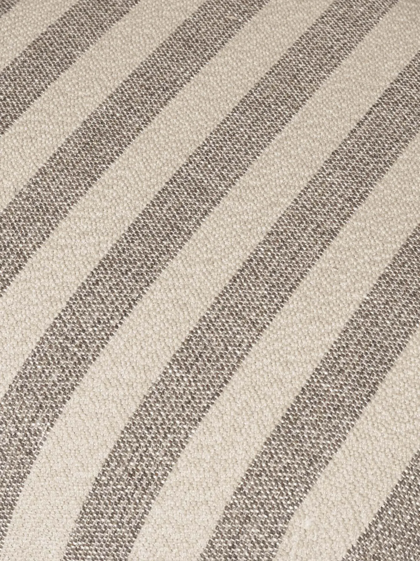 Rico lounge chair piccolo nojatuoli, Louisiana, Sand-off-white Ferm Living