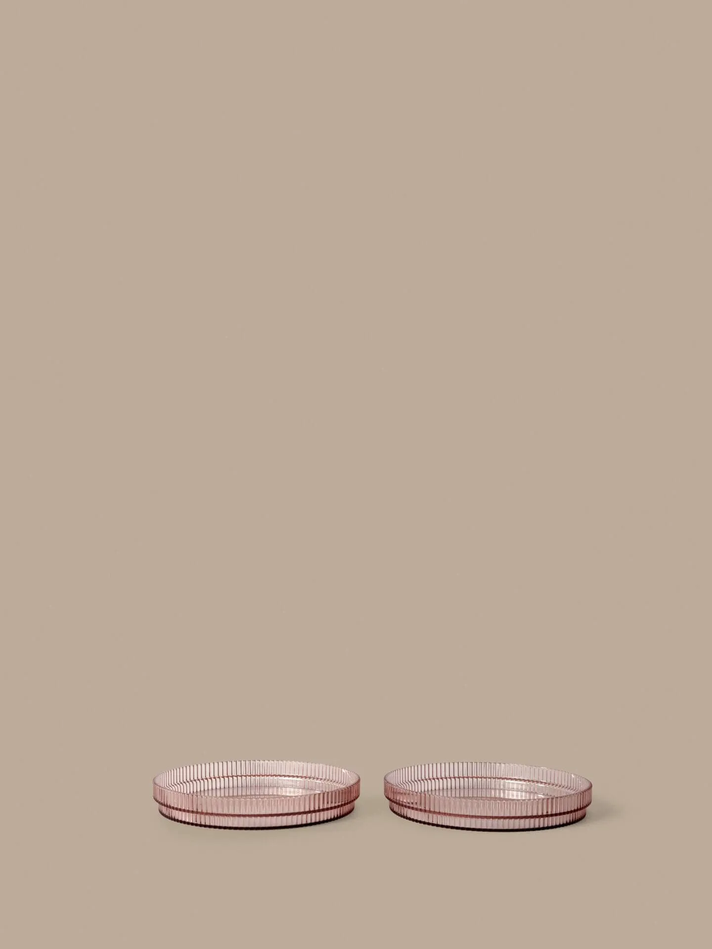 Ripple lasten lautanen, Blush, 2 kpl Ferm Living