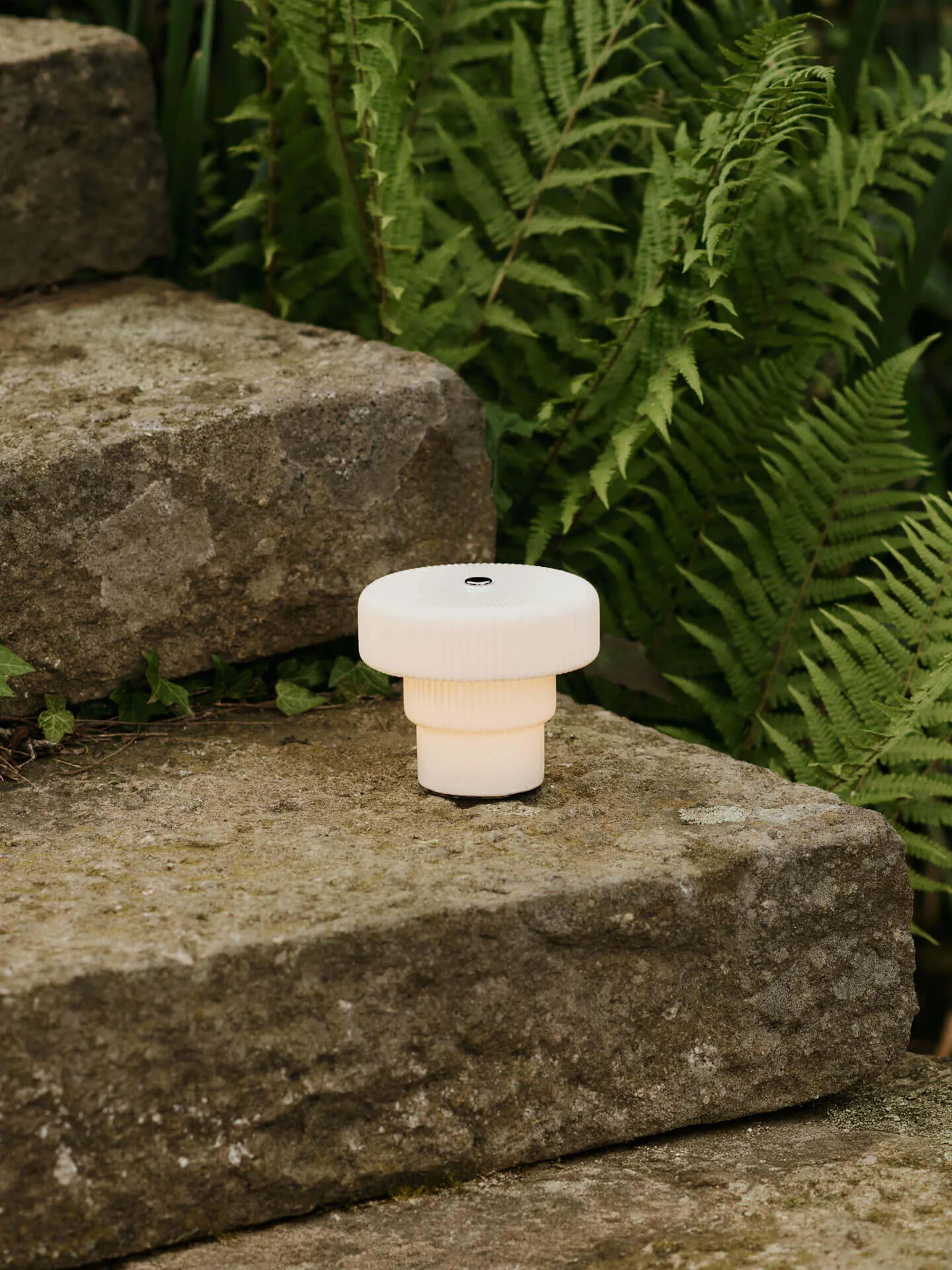 Ripple portaattilamppu, White, 10 cm Ferm Living
