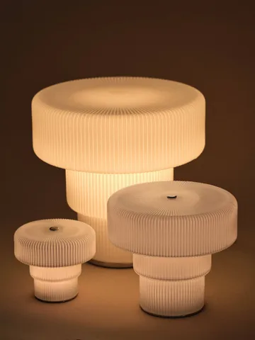 Ripple portaattilamppu - White, 16,5 cm - Ferm Living
