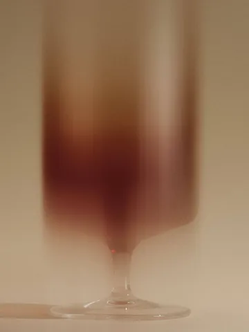 Ripple viinilasit - Poskipuna - Ferm Living