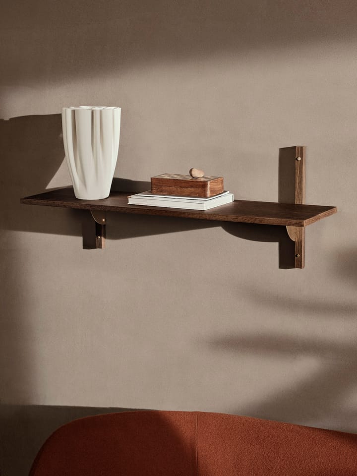 Sector hylly L/S, Smoked Oak, brass Ferm Living