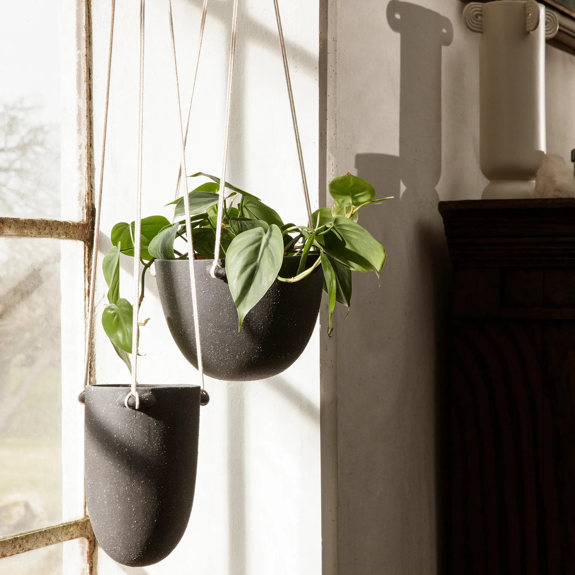Speckle kukka-amppeli Ø20,5 cm, Dark grey Ferm Living