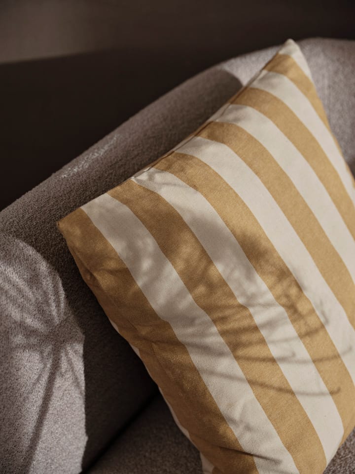 Strand outdoor tyynynpäällinen 50x50 cm, Warm yellow-parchment Ferm Living