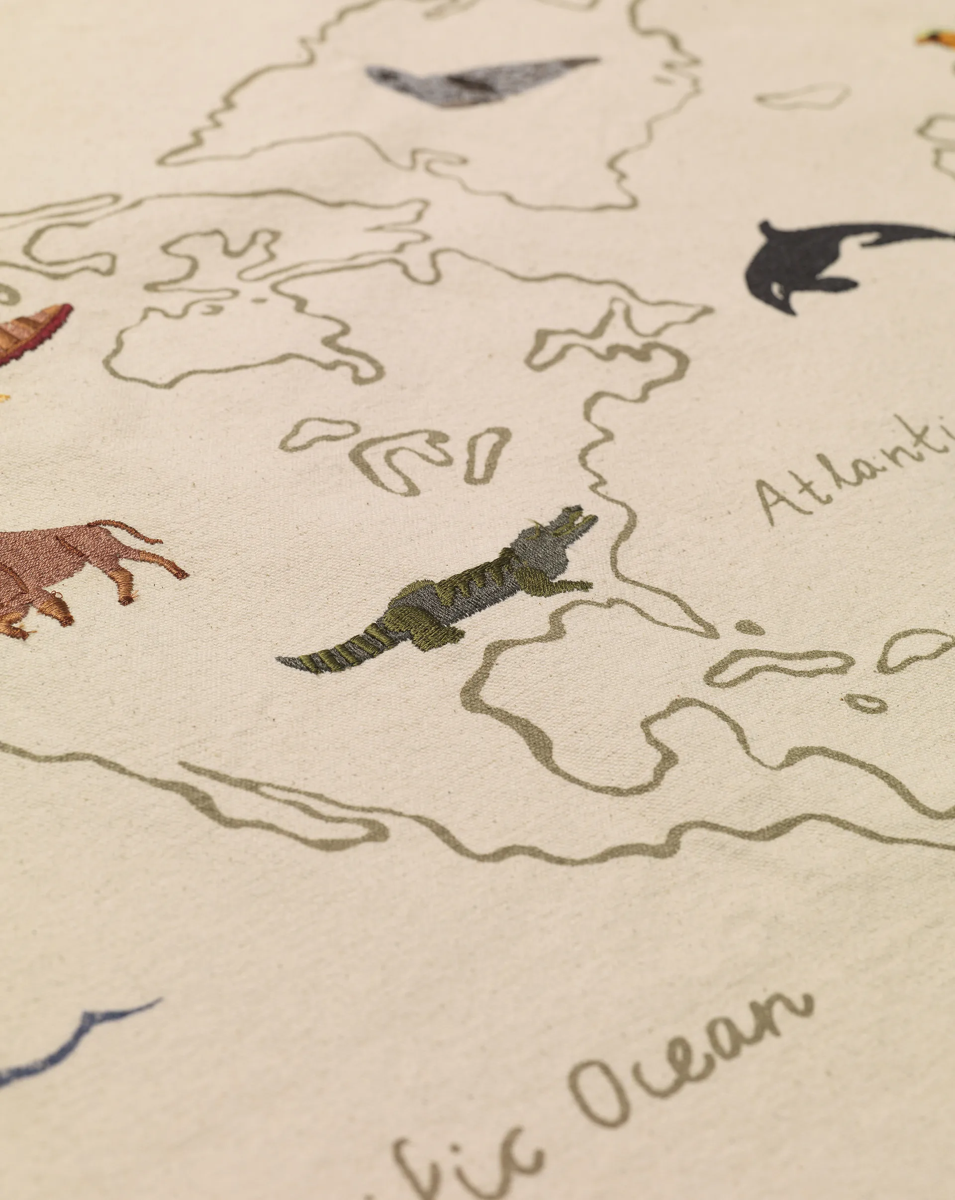 The world -kangaskartta, Offwhite Ferm Living