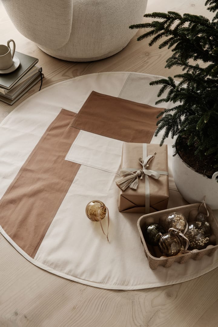 Tonal joulukuusen matto Ø120 cm, Natural Ferm Living