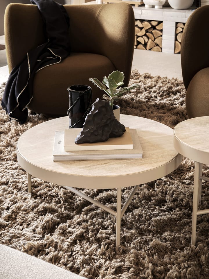 Travertine sohvapöytä Ø 70,5 cm, Cashmere Ferm Living