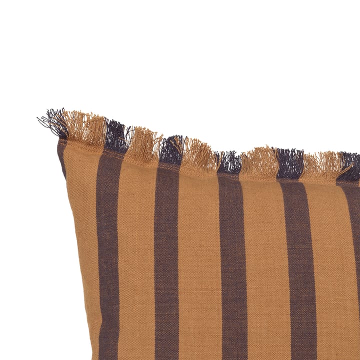 True tyyny 40 x 60 cm, Sugar-kelp black Ferm Living