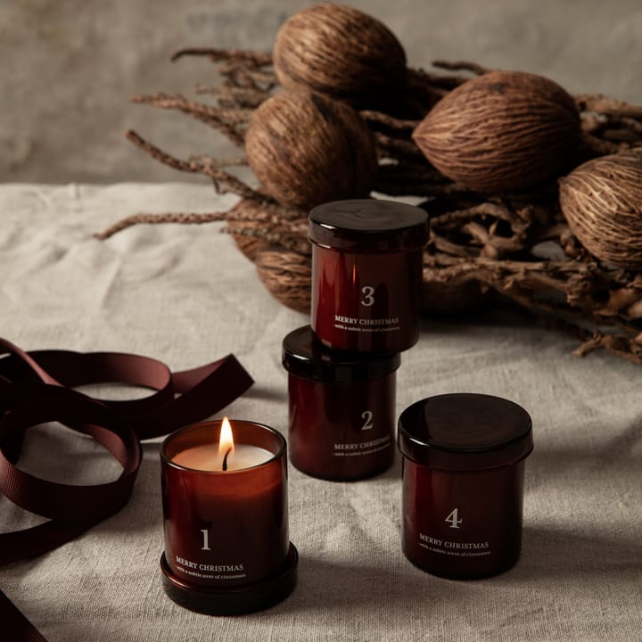 Tuoksullinen adventtikynttilä, 4-pakkaus, Punaruskea Ferm Living