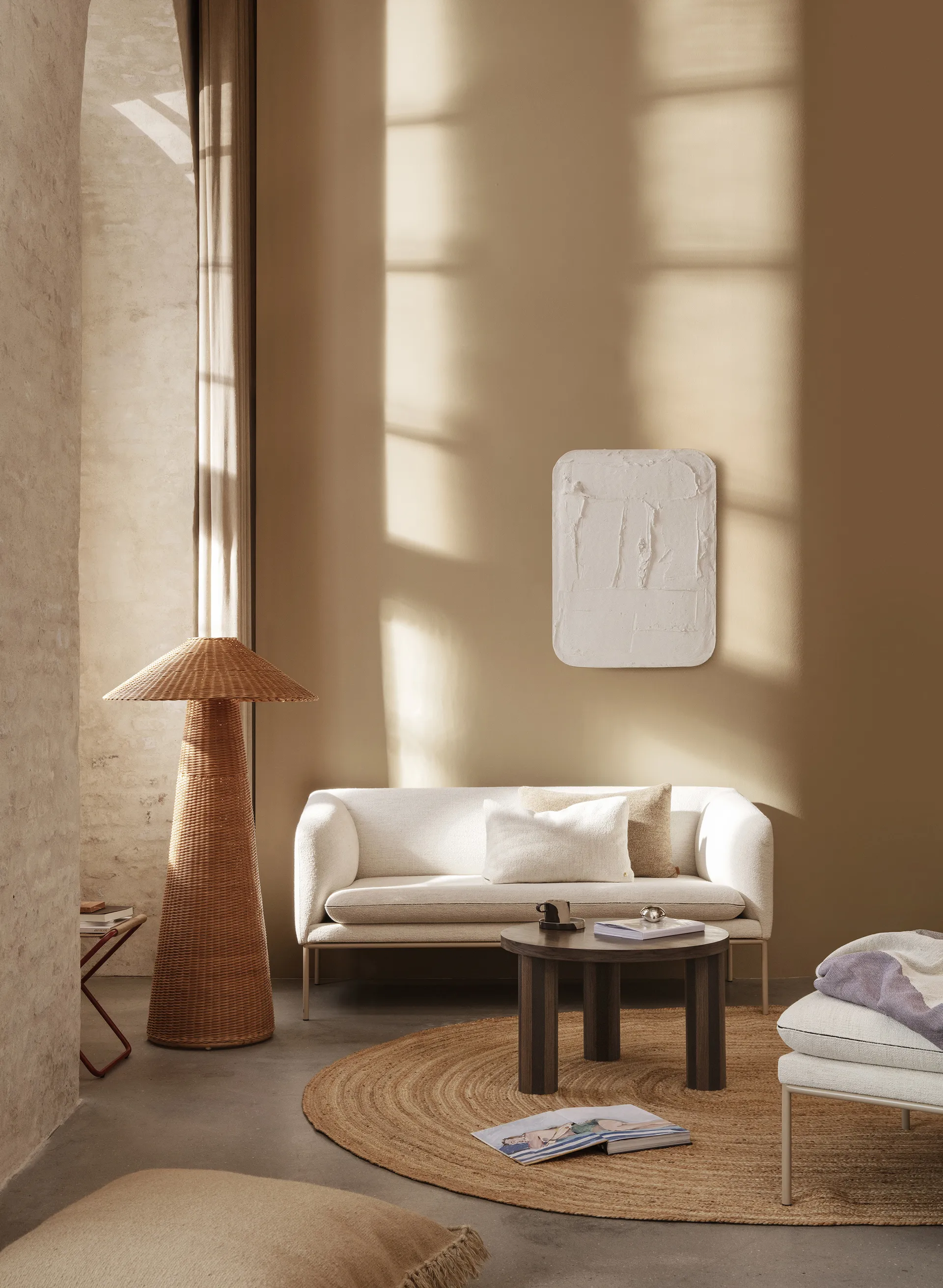 Turn 2:n istuttava sohva, Cashmere bouclé offwhite Ferm Living