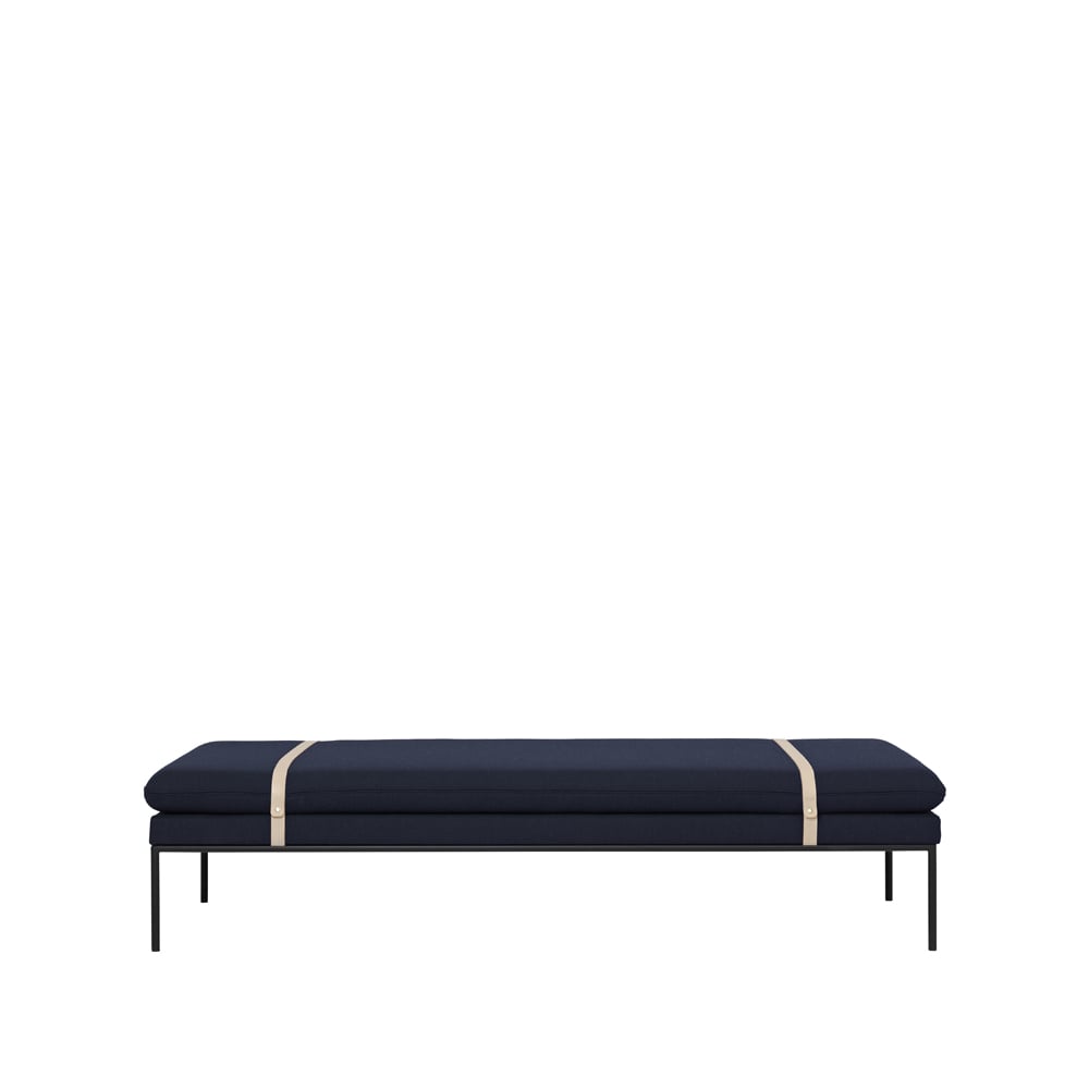 Ferm Living Turn sohvasänky Kangas fiord by kvadrat dark blue, musta runko
