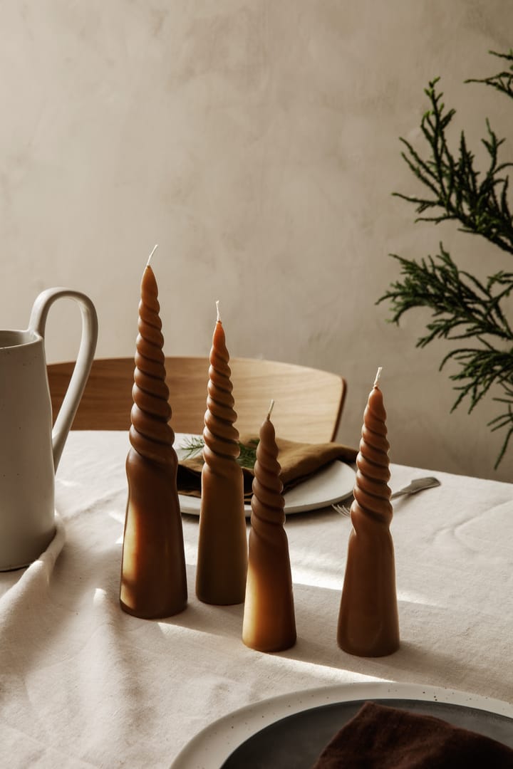Twisted candles kierretty kynttilä 4-pack, Amber Ferm Living