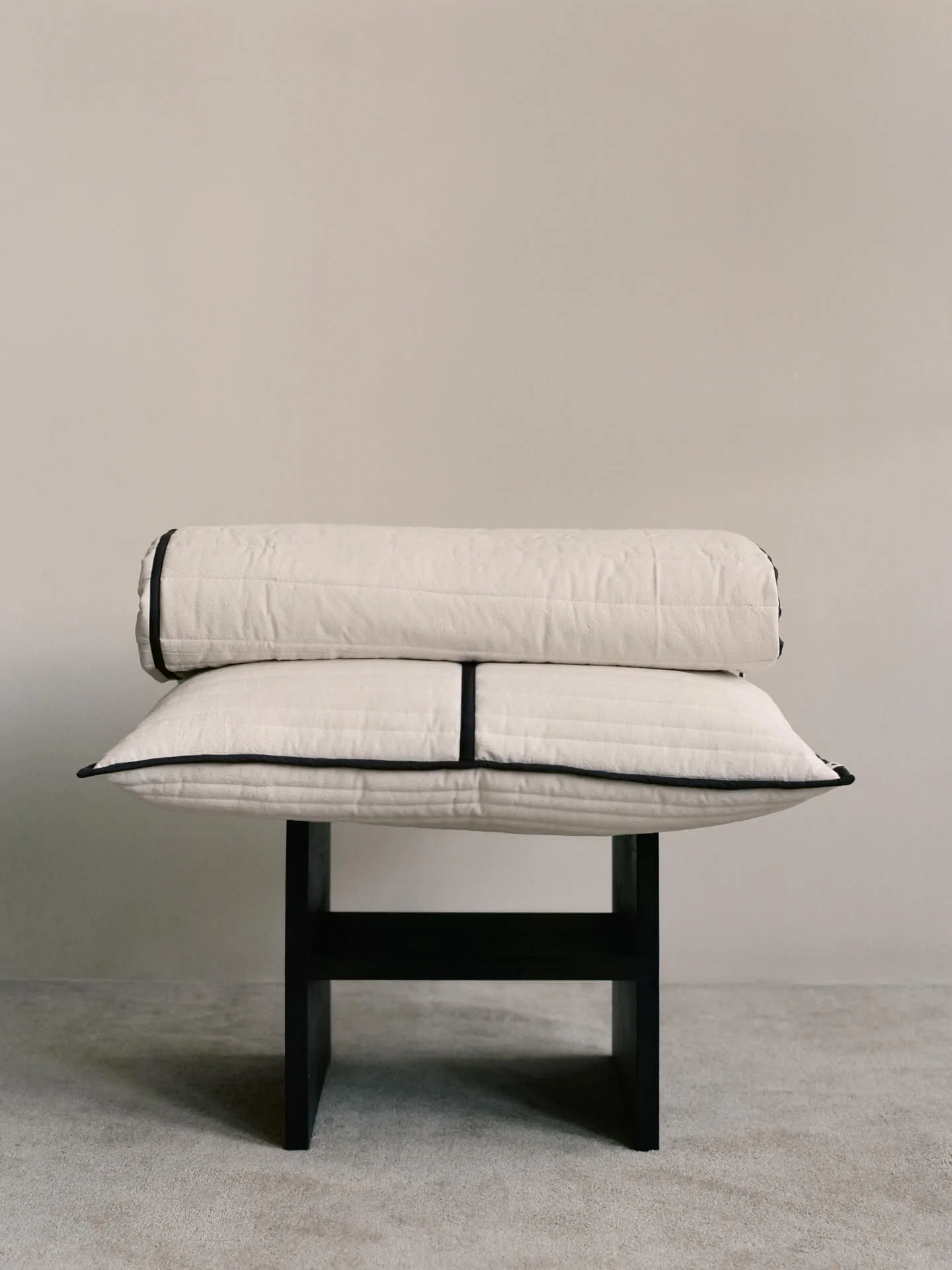 Vari quiltat päiväpeitto, Natural-dark chocolate, 260x230 cm Ferm Living