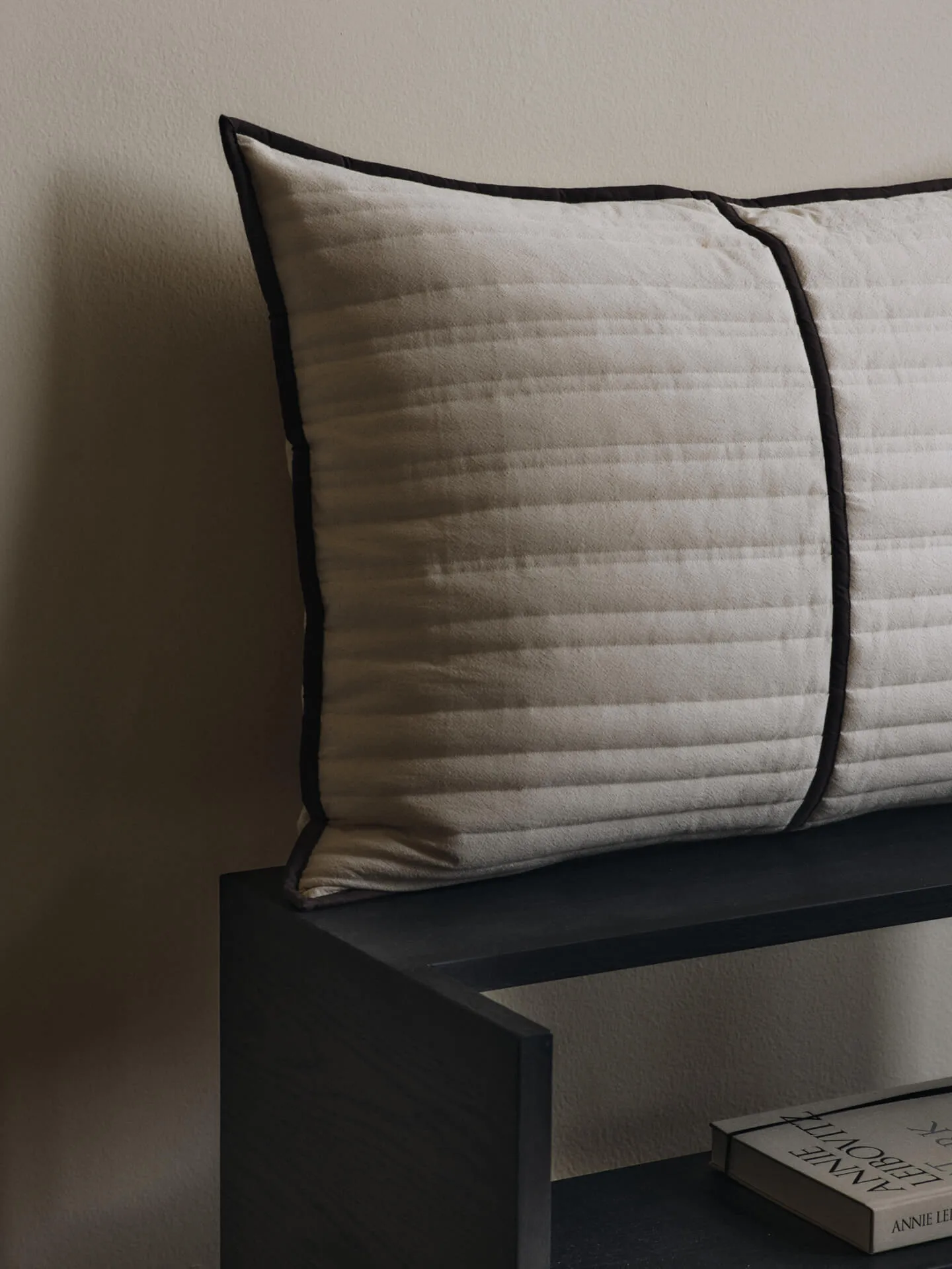 Vari tikkityyny 60x80 cm, Natural-dark chocolate Ferm Living