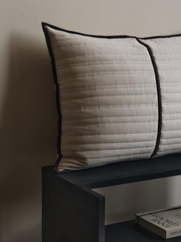 Vari tikkityyny 60x80 cm - Natural-dark chocolate - Ferm Living