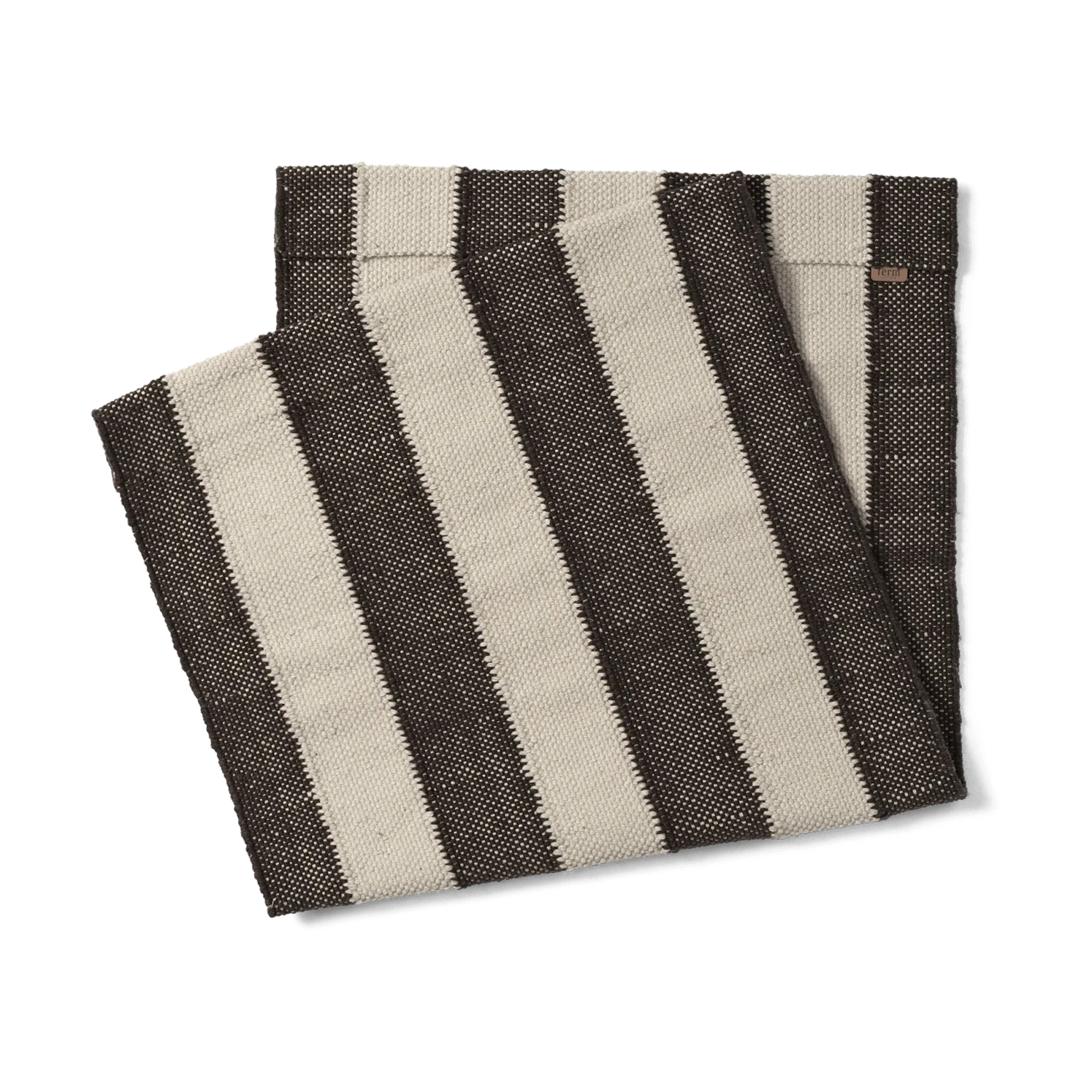 Verhoilu Desert loungenojatuoli, Off-white, Chocolate Ferm Living