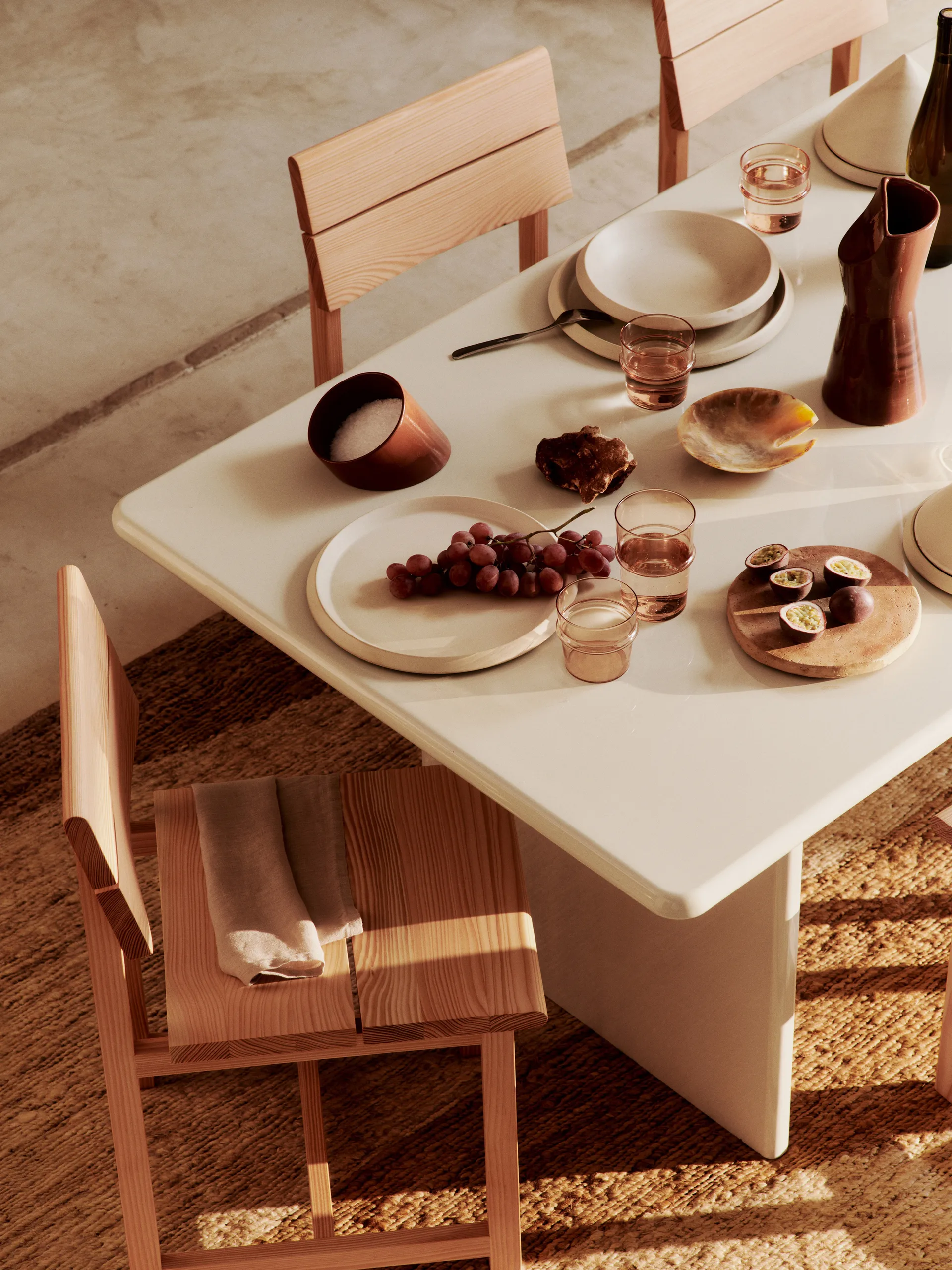 Visit dining chair tuoli, Douglas-kuusi Ferm Living