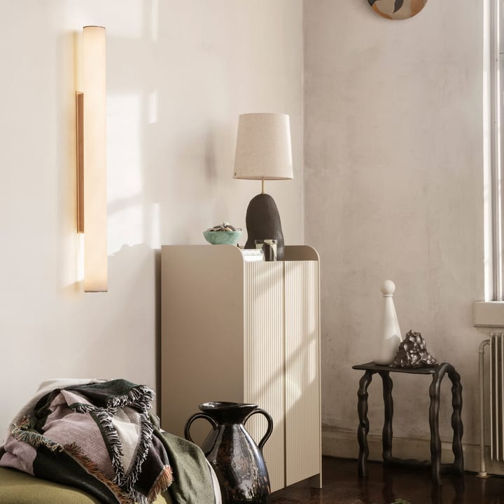 Vuelta seinävalaisin 100 cm, Valkoinen-Messinki Ferm Living