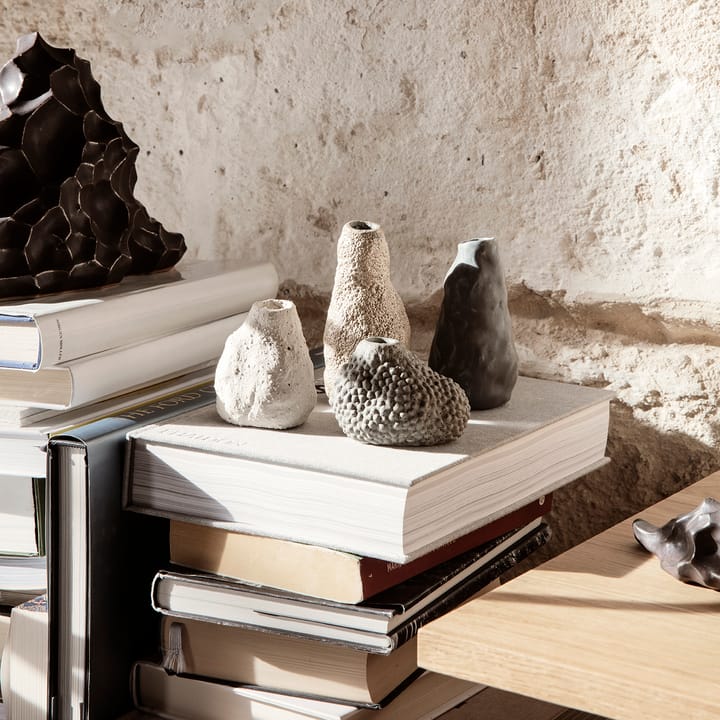 Vulca maljakko mini - Off white stone - ferm LIVING