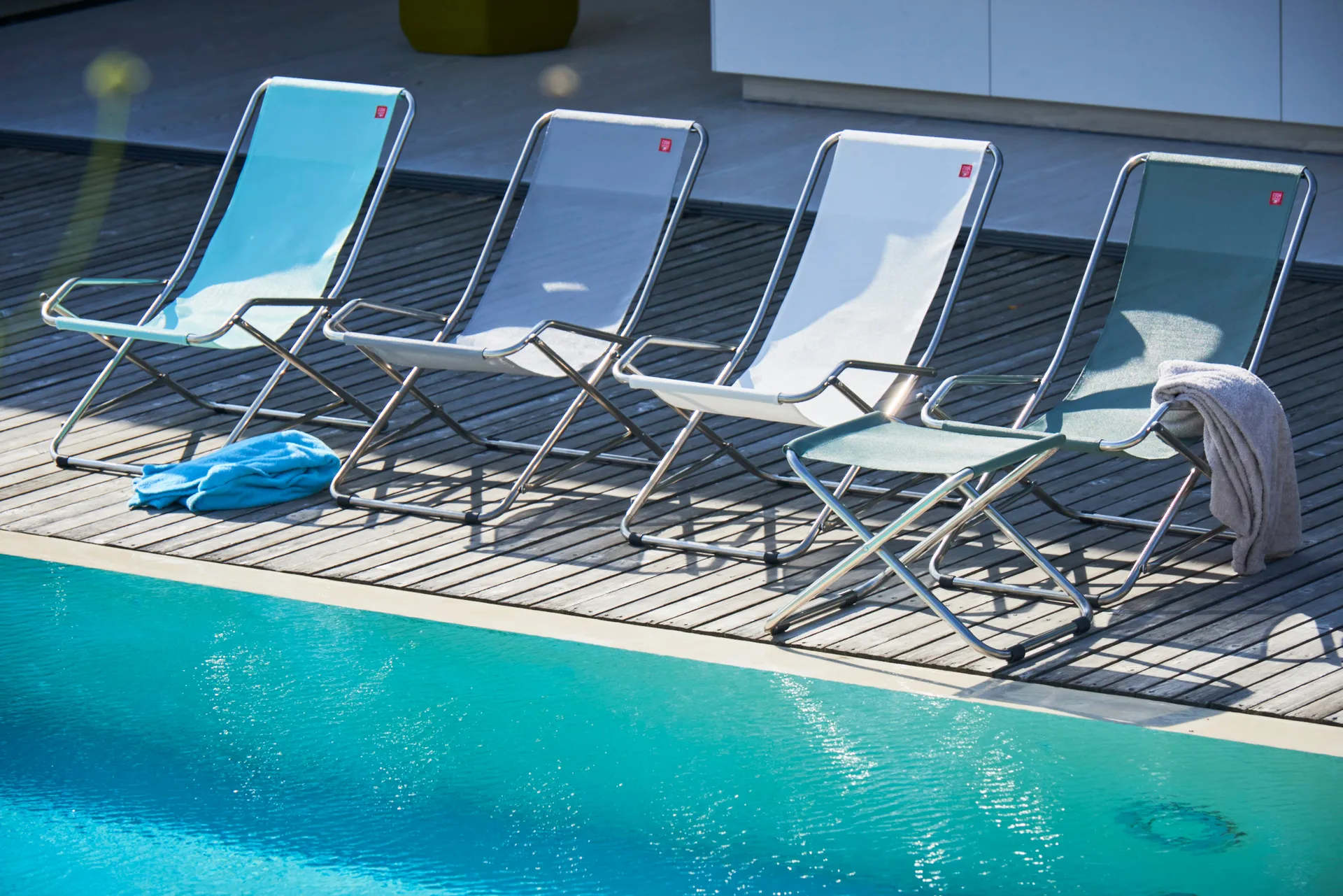 Dondolina aurinkotuoli, tummansininen Fiam