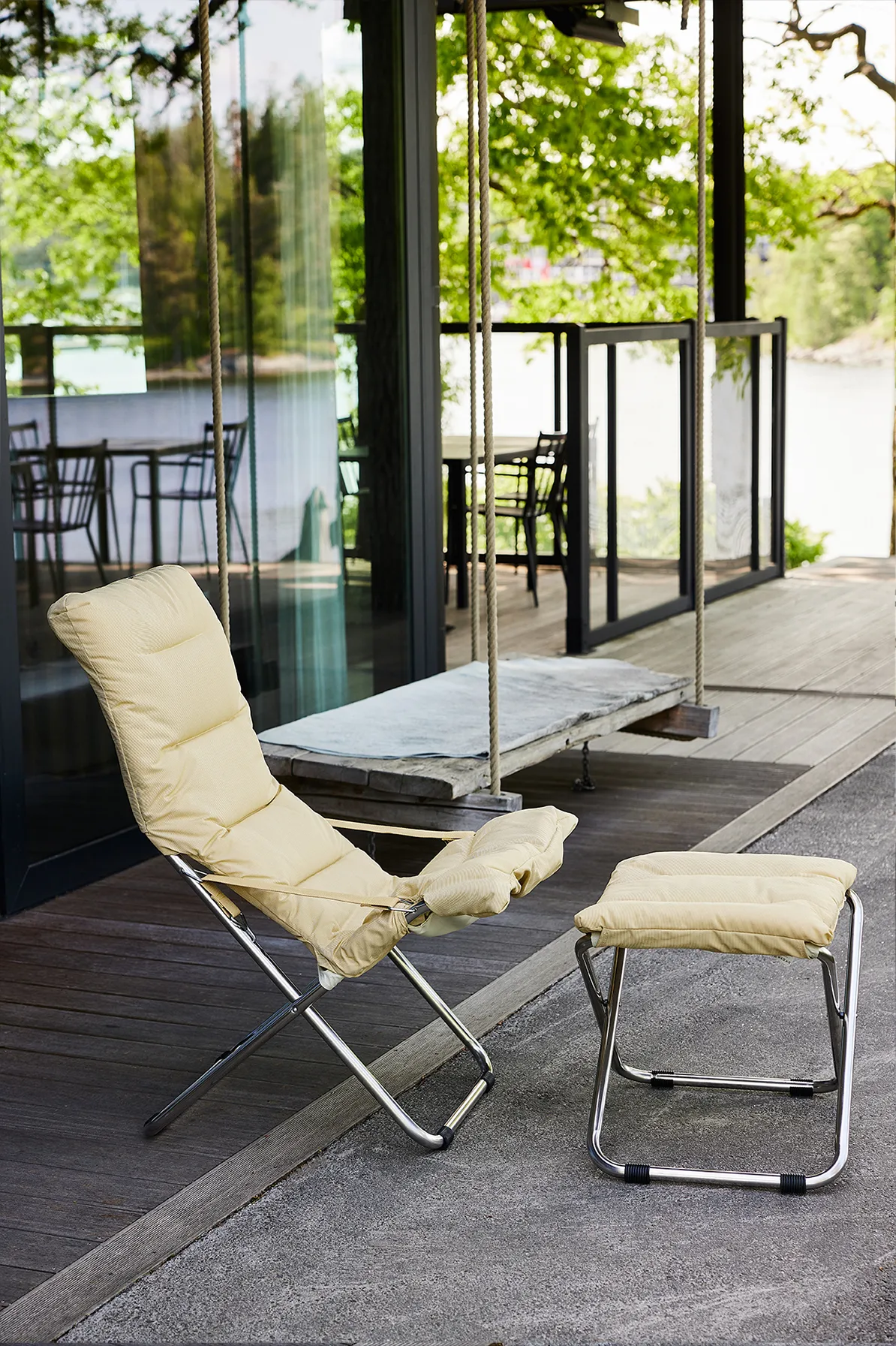 Fiesta Soft aurinkotuoli, Dusty yellow Fiam