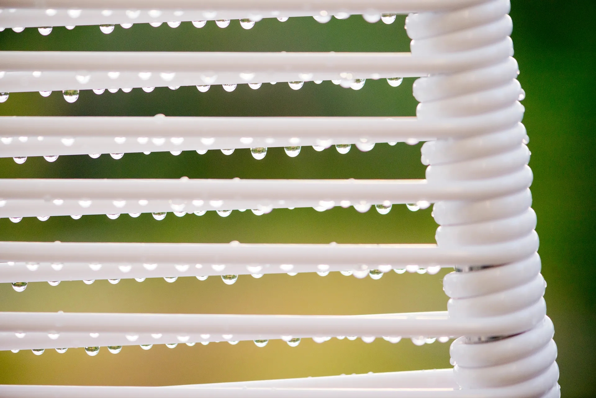 Spaghetti aurinkotuoli, Valkoinen Fiam