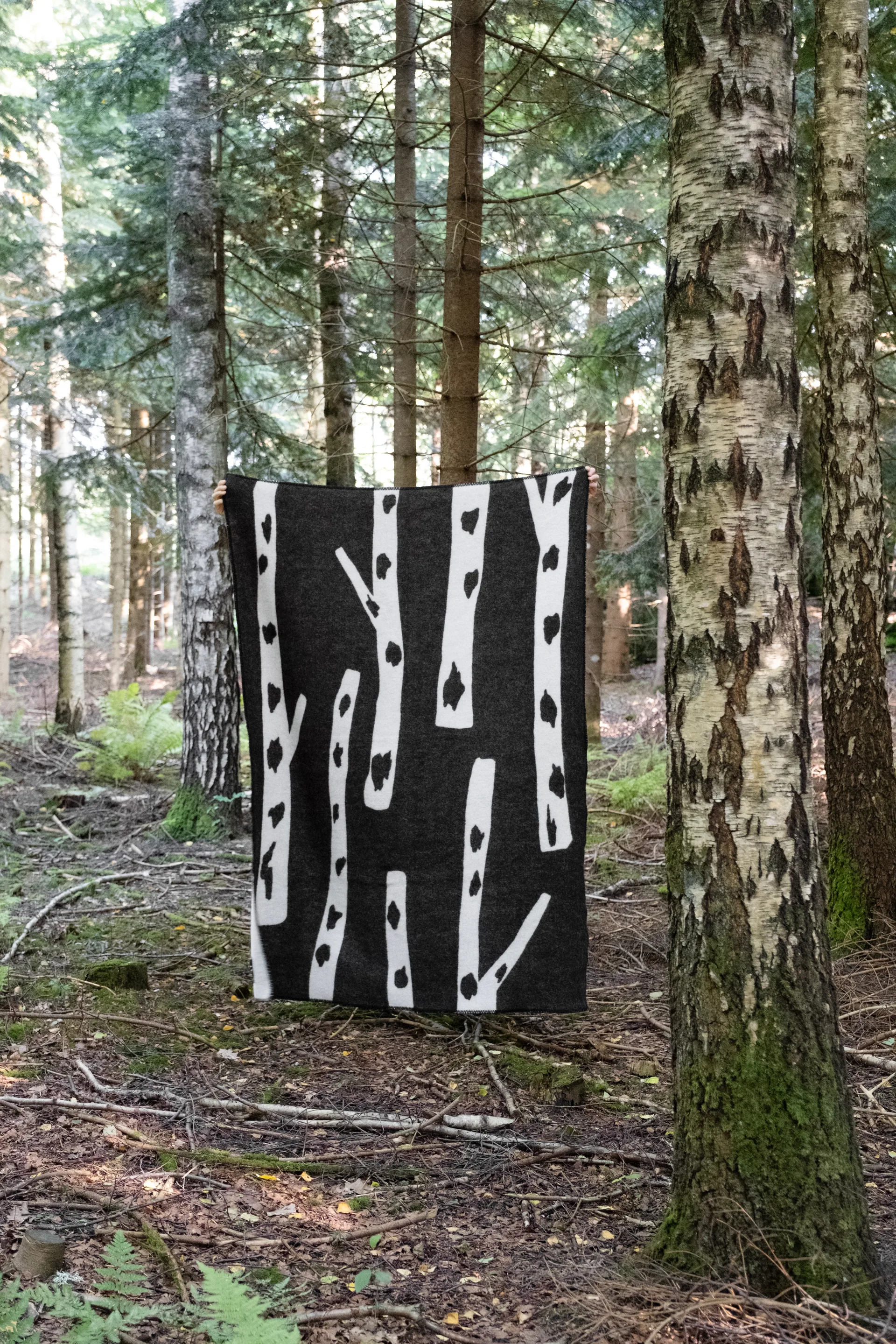 Birch viltti 130x180 cm, Musta valkoinen Fine Little Day