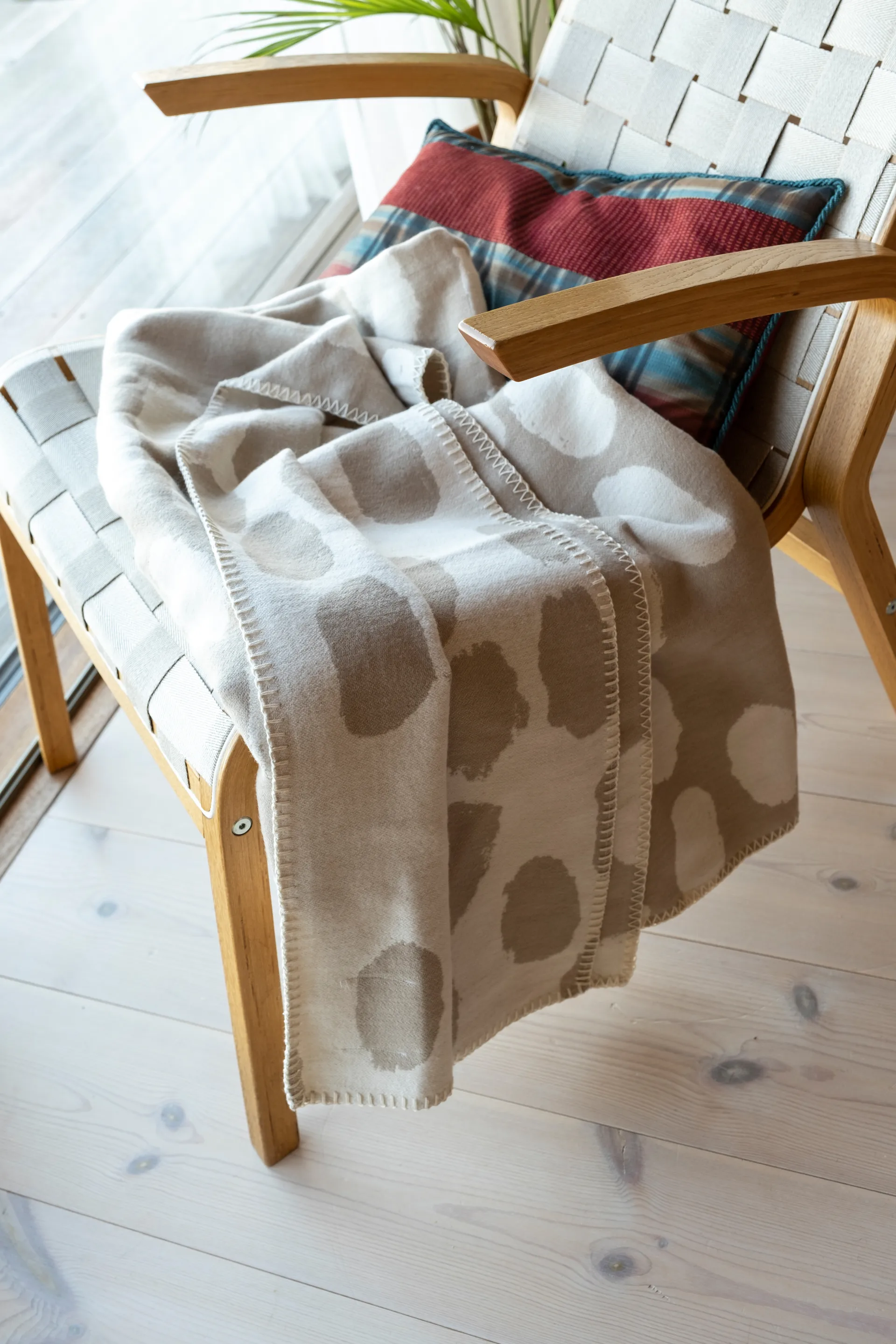 Dots huopa 140x180 cm, Beige Fine Little Day