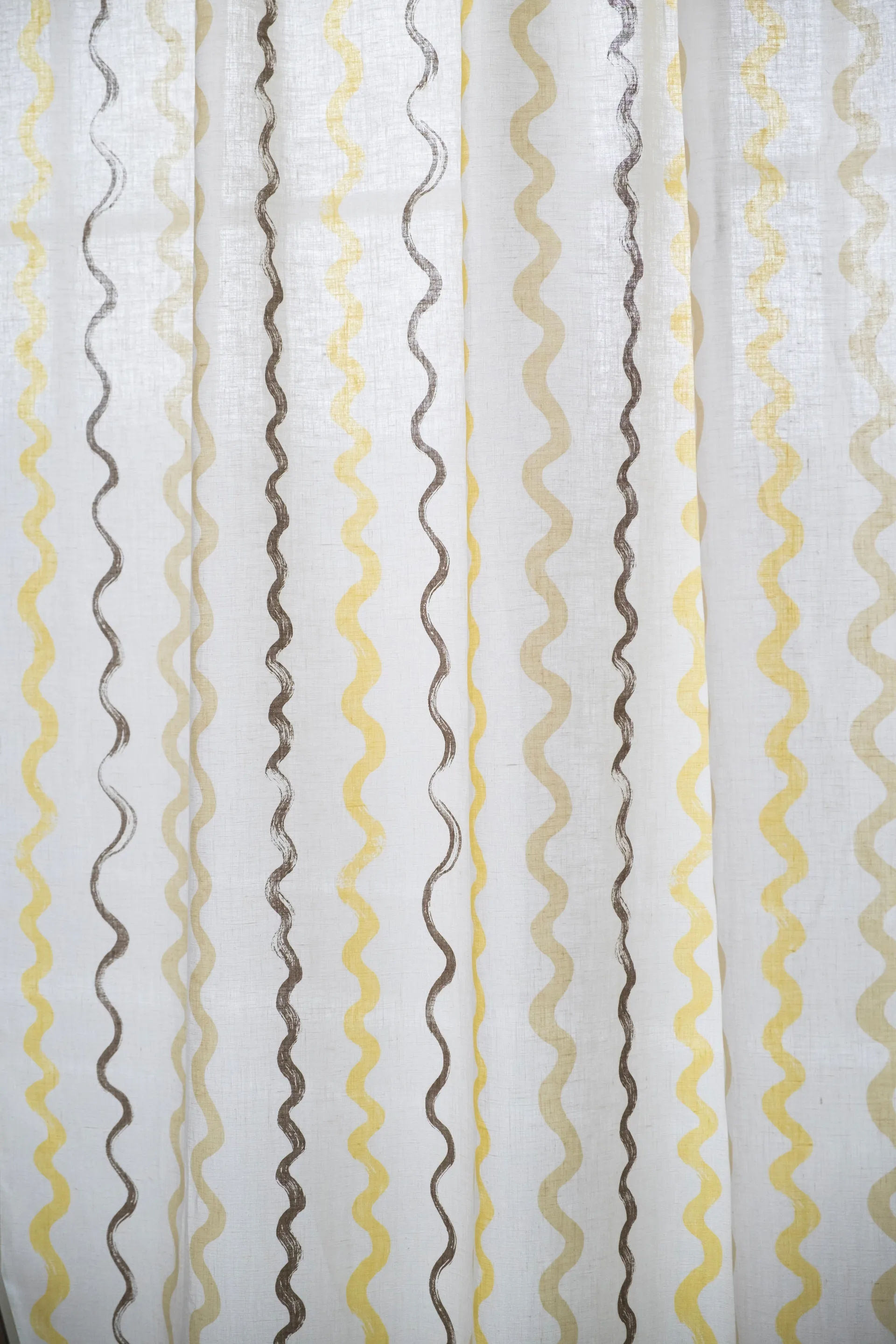 Randig kangas, White-yellow Fine Little Day