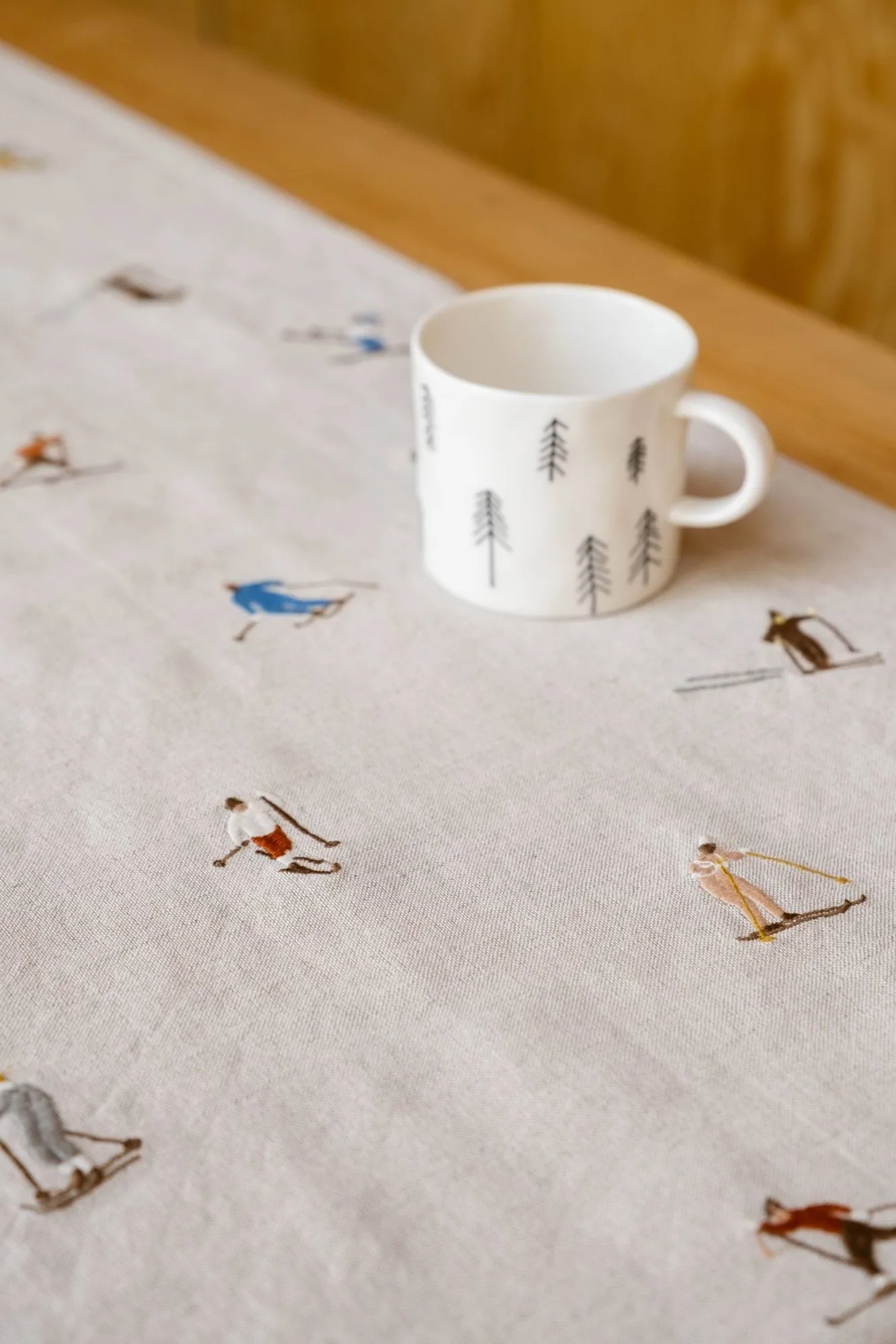 Skiers pöytäliinarunneri, Luonnollinen, 45x150 cm Fine Little Day