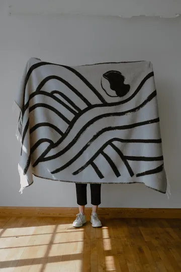 Sofia Lind -villahuopa 130 x 190 cm - Dovegrey - Fine Little Day