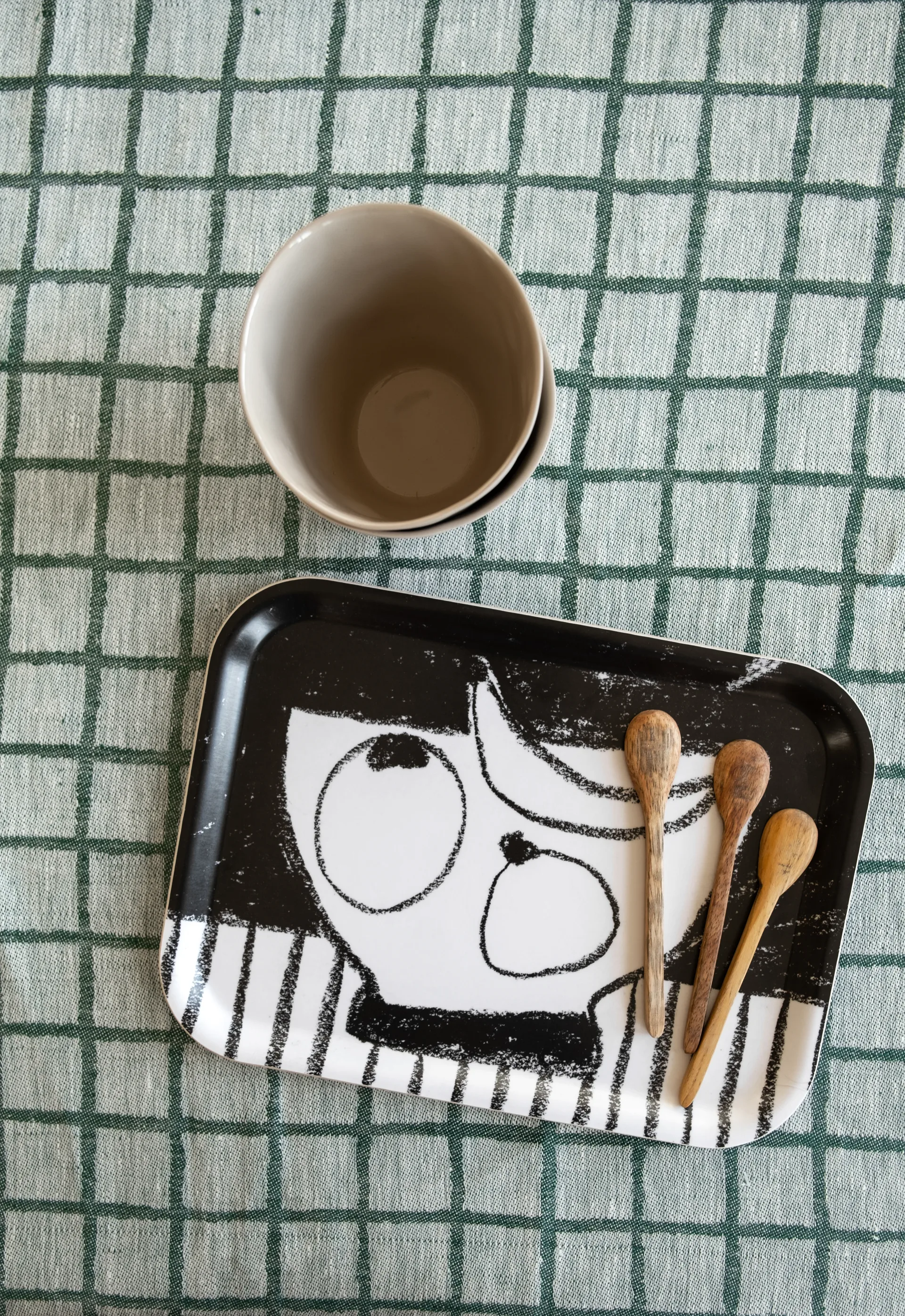 Stilleben tarjotin 20x27 cm, Musta-Valkoinen Fine Little Day