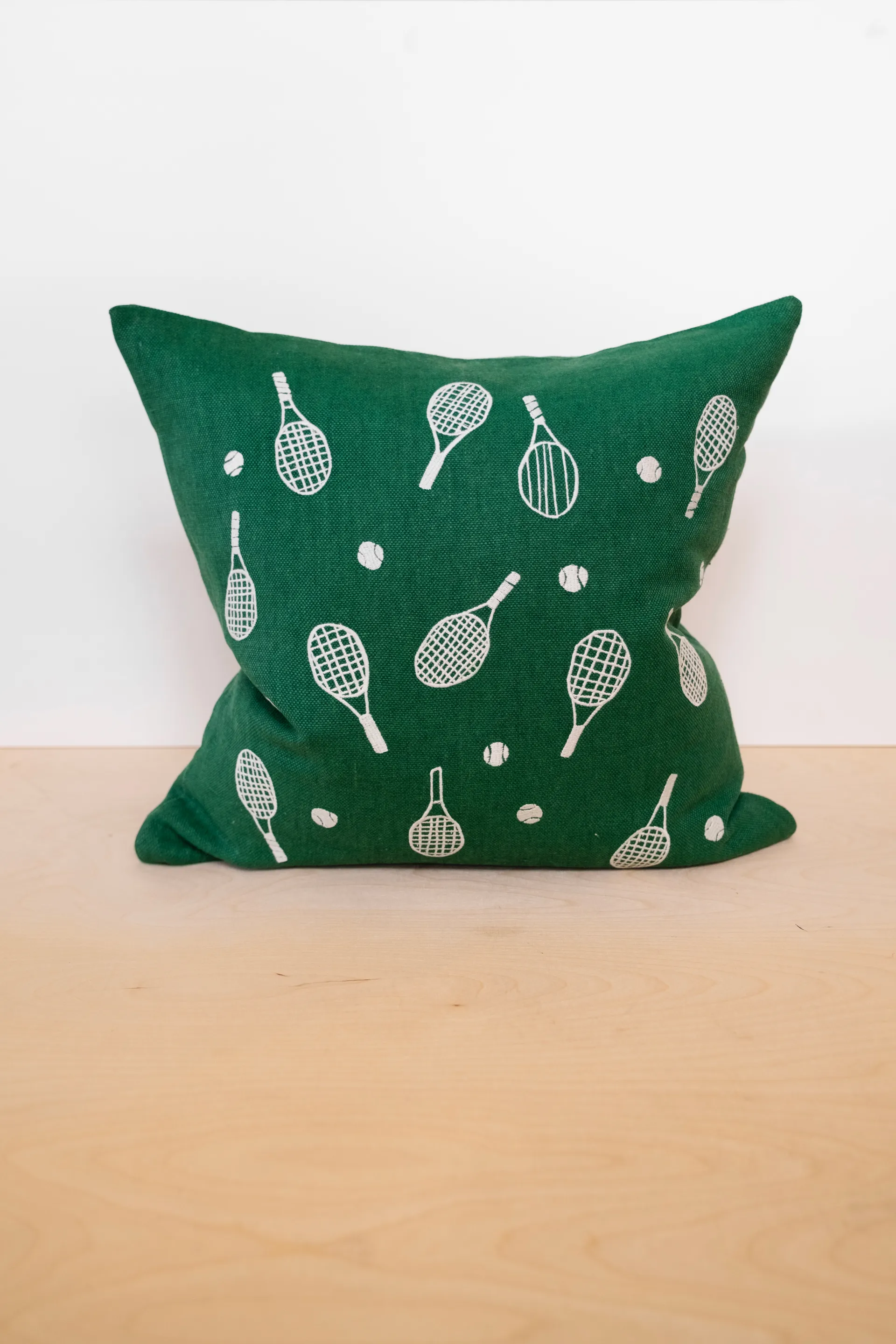 Tennismaila-tyynynpäällinen 48x48 cm, Vihreä Fine Little Day